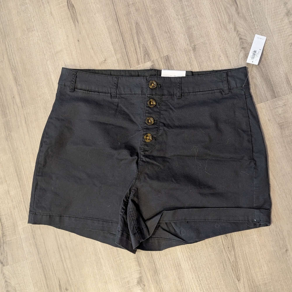Black Button-Up Women's Shorts